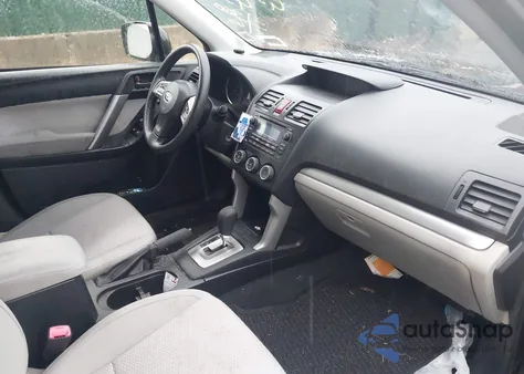 2015 Subaru Forester 2.5I из США, поврежденный, VIN JF2SJAAC6FH452681